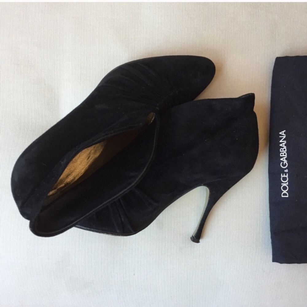 Dolce & Gabanna Gold bottom boots. Black suede